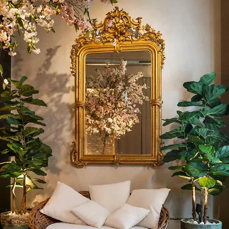 City Center - Avenue Luxury Apartment - Private Free Parking Sevilla Buitenkant foto